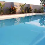 شقة Modern In With Shared Pool. إيستوا